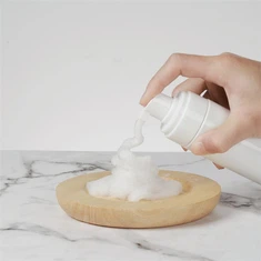 PET putojantis butelis