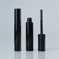 Tuščias blakstienų buteliukas